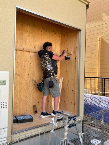 大阪府泉佐野市にて大工工事・リフォーム工事〈収納棚の造作工事〉の施工前写真